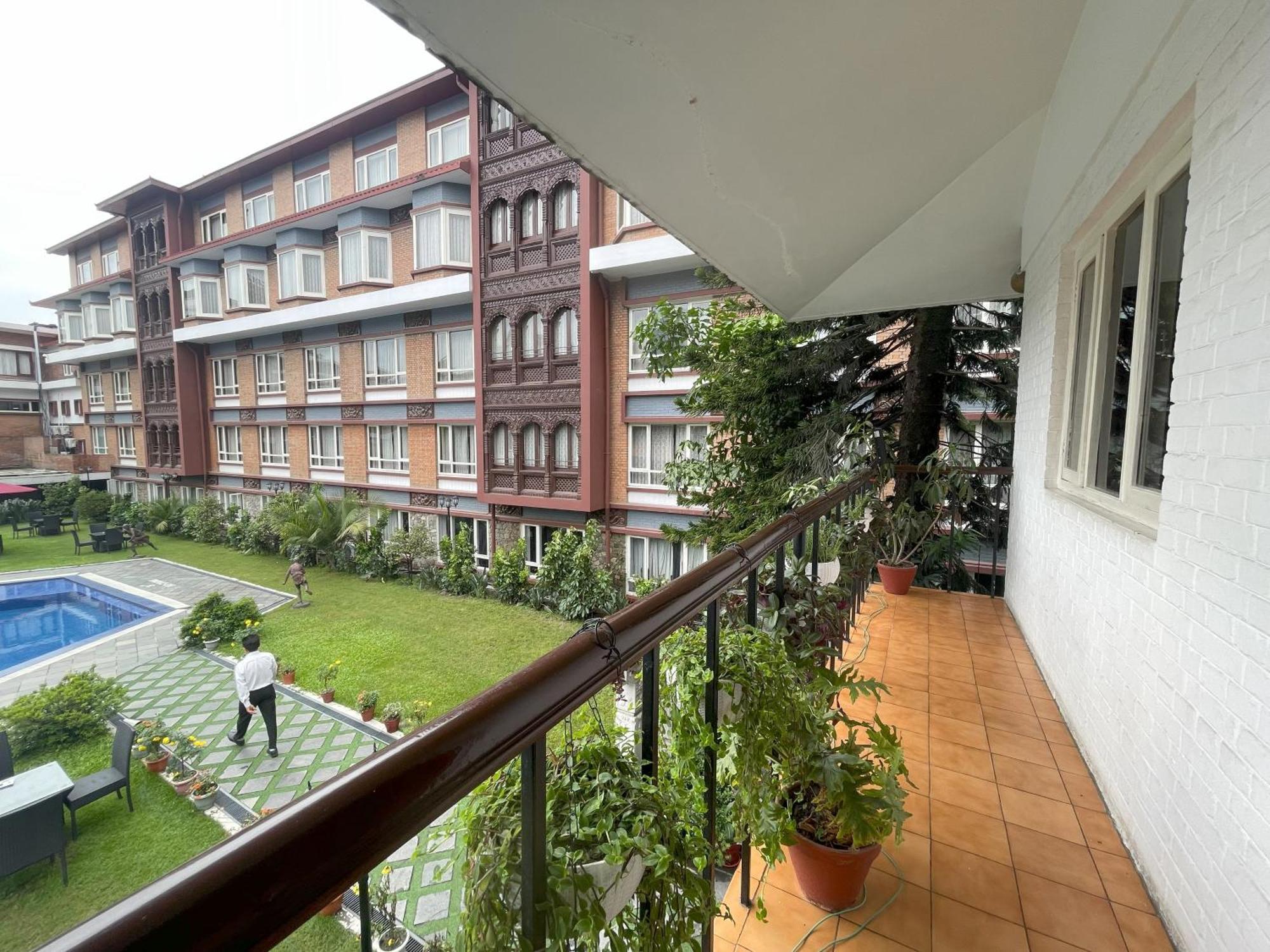 The Malla Hotel - Thamel, 2 Km To Swayambhunath Temple Katmandú Exterior foto