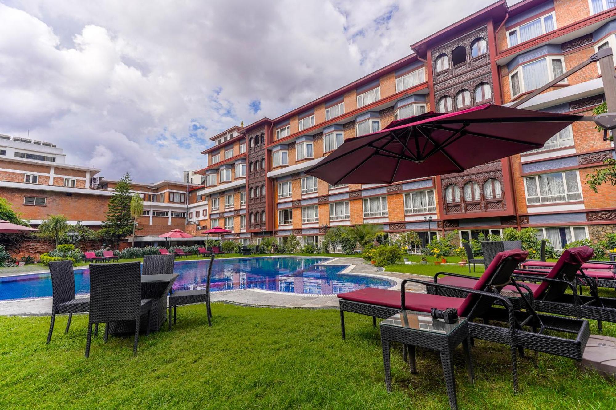 The Malla Hotel - Thamel, 2 Km To Swayambhunath Temple Katmandú Exterior foto
